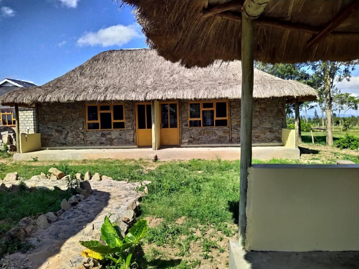 Le Tai Village Resort Near Solio Game Reserve Mweiga Dış mekan fotoğraf