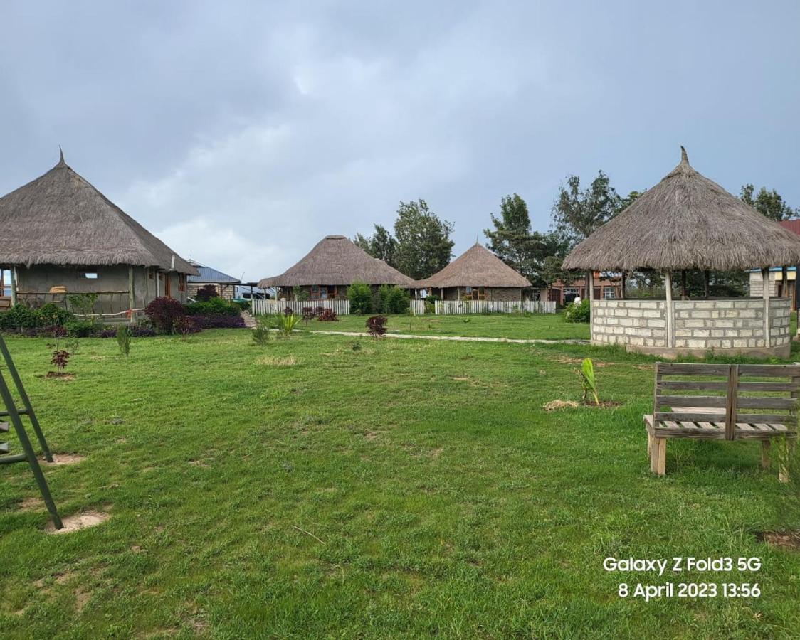 Le Tai Village Resort Near Solio Game Reserve Mweiga Dış mekan fotoğraf